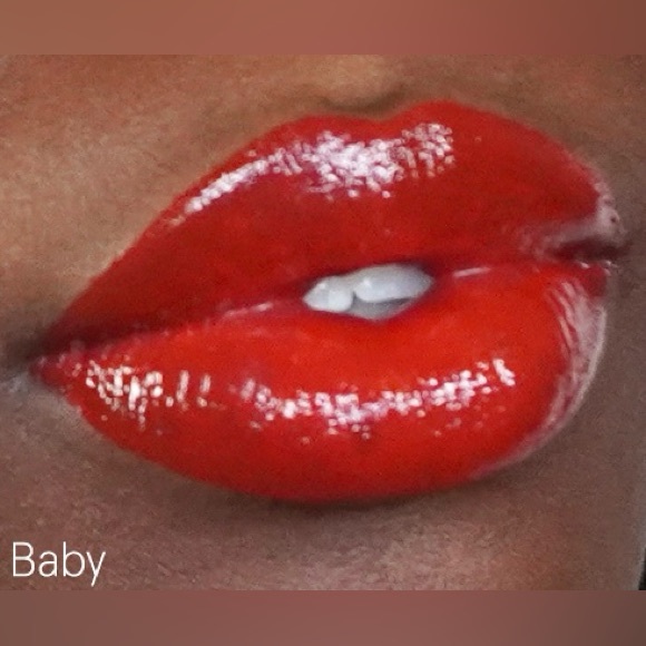 GLOSSIER ISO ITEMS!!!!! - Picture 6 of 6